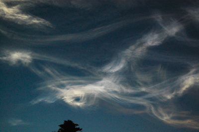 STS117 June 8 2007 Noctilucent Cloud