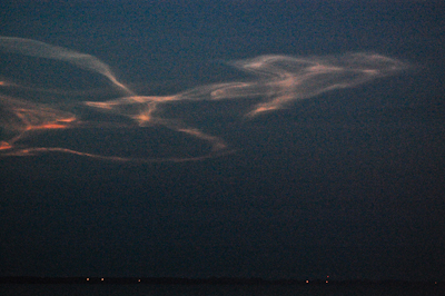 STS-118 Noctilucent Cloud, August 8, 2007