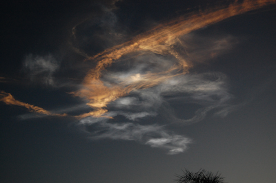 Space Shuttle STS-131 launch, April 5 2010, noctilucent cloud.