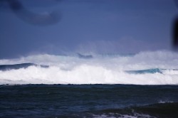 Distant thunder at Tres Palmas.